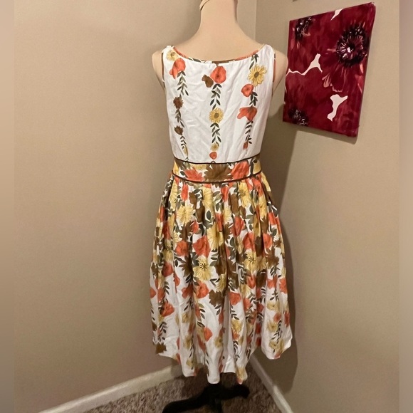 Ann Taylor Loft Hip Harvest Vine 50s Style Midi Dress, size 6 - Picture 2 of 11
